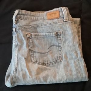 Signature Levi jeans